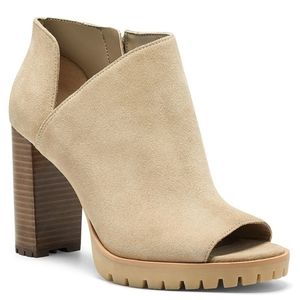 Vince Camuto Hevana Bootie